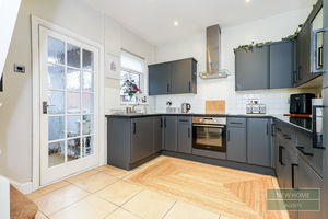 Photo 8- click for photo gallery